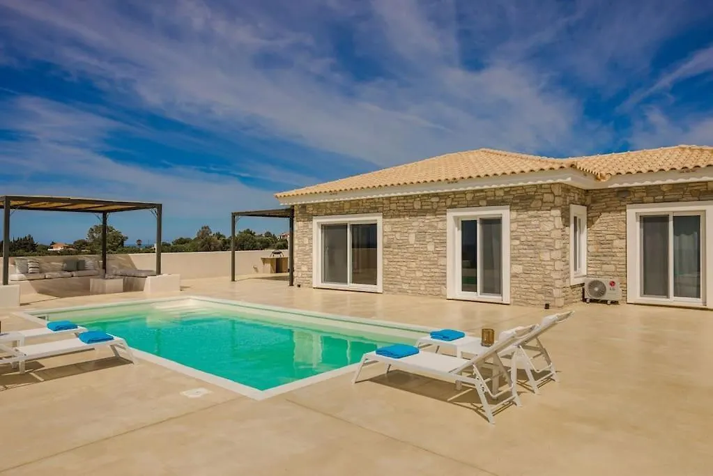 Villa Lotus - Ionian Villa Collection ليكسوري اليونان